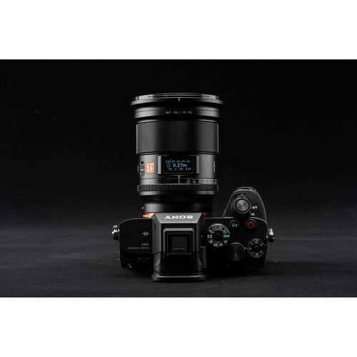 Lente Viltrox Ultra Gran Angular 16mm f/1.8 AutoFocus Full Frame Con Pantalla LCD