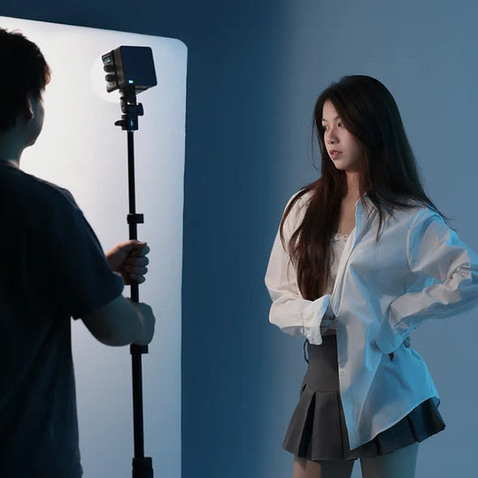 Luz Led Bicolor Portatil Ulanzi EC65 De 65W